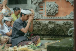 Balinese Hindus praying
