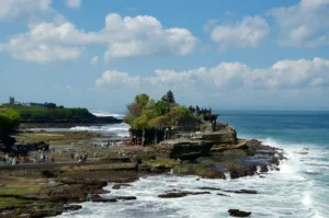 the beauty of the temple in Tanah Lot